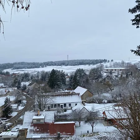 Csicsergő Ház *