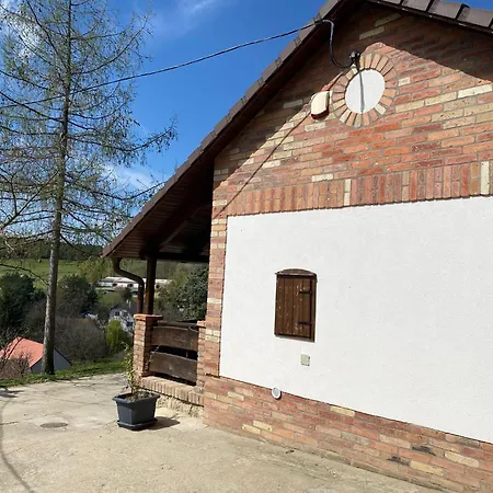 Csicsergő Ház Casa vacanze *